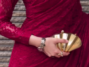 Tag Someone You Want to See in a Saree 😩✨