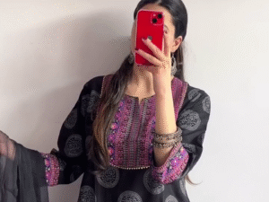 Women’s Embroidered Straight Kurta – Classic Elegance with Modern Grace