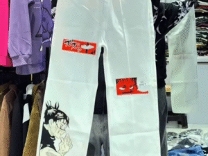 🎨 White Jeans with Custom Hand-Painted Choso Anime Artwork – Unique, Bold & Collector’s Style 👖✨