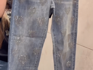 👖 Light Blue Denim Jeans – Classic, Comfortable & Everyday Essential ✨